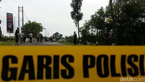 Foto-foto Rekonstruksi Handi-Salsa di Jembatan Sungai Tajum