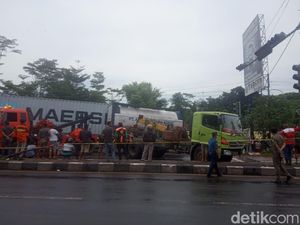 Kecelakaan Maut 6 Kendaraan di Jalur Lingkar Salatiga, 1 Tewas Kecelakaan Maut 6 Kendaraan di Jalur Lingkar Salatiga, 1 Tewas
