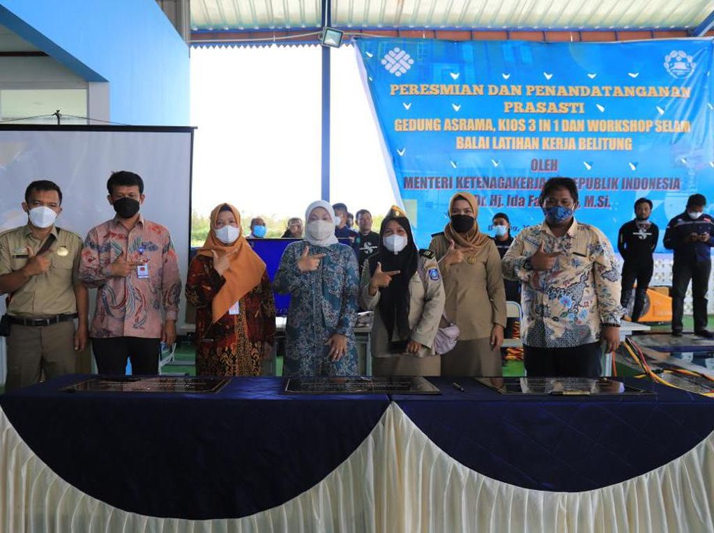 Menaker Puji Program Kejuruan Pengelasan Bawah Air di BLK Belitung