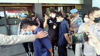 Momen 2 Tersangka Diksar Maut Menwa UNS Dikirim ke Kejari