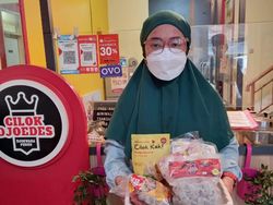 Resign dari OJK, Wanita Ini Jual Cilok Beromzet Rp 80 Juta/Bulan