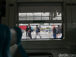 Penumpang Kereta Anjlok 19 Persen Saat PPKM Tahun 2021 Lalu