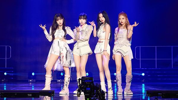 Keseruan Panggung SMTOWN Live 2022 yang Penuh Kejutan