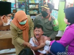 Trenggalek Gencarkan Vaksinasi Usia 6-11 Tahun dengan Sasaran 44.124 Anak