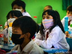 16 Guru-Siswa Positif COVID, PTM di 2 SD di Padang Disetop Sementara