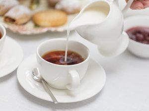 5 Makanan yang Sebaiknya Tak Dikonsumsi Bersamaan dengan Susu