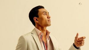 7 Potret Austin Alexander yang Juga Dijodohkan dengan Fuji