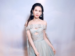 Penampilan Carman Lee Bikin Penggemar Khawatir