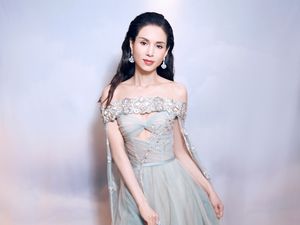 Penampilan Carman Lee Bikin Penggemar Khawatir Penampilan Carman Lee Bikin Penggemar Khawatir