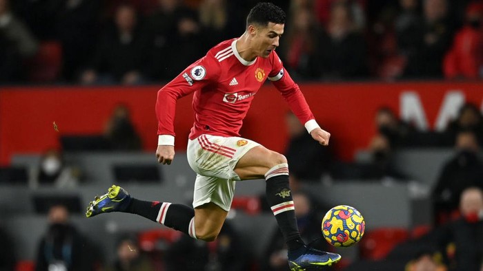 20 Pesepakbola Terkaya di Dunia, Cristiano Ronaldo Seri di Posisi 1