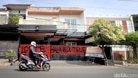Ini Rumah Tersangka Investasi Bodong Alkes yang Jadi Target Vandalisme