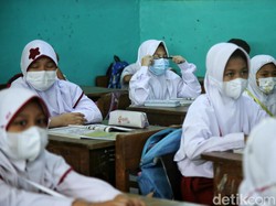 Aturan PPKM Level 2 Jakarta Terbit, Ini Syarat Penyelenggaraan PTM Terbatas