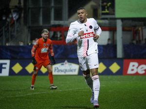Vannes Vs PSG: Mbappe Hat-trick, Les Parisiens Pesta Gol 4-0