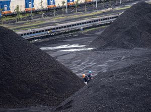 PTBA Raih Laba Bersih Rp 3,8 T di Kuartal III 2023 PTBA Raih Laba Bersih Rp 3,8 T di Kuartal III 2023