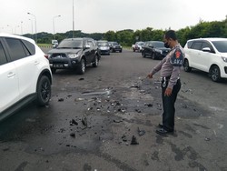 Kecelakaan Beruntun, Fortuner Tabrak Jimny hingga Taksi di Tol Serpong