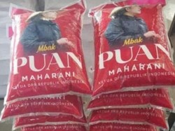 Begini Penampakan Sembako Bergambar Puan yang Dibagikan di Solo