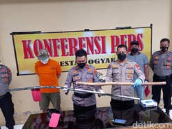 Satu Orang Suporter Jadi Tersangka Tawuran di Titik Nol Kilometer Yogya