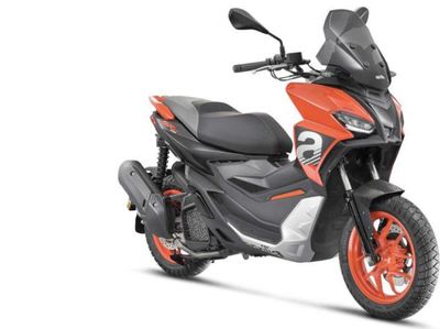 Lihat Lebih Dekat Aprilia SR GT, Siap Runtuhkan Dominasi Honda ADV150