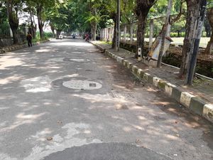 detikcom Do Your Magic: Warga Sebut Sumur Resapan Cipinang Indah Tak Atasi Genangan detikcom Do Your Magic: Warga Sebut Sumur Resapan Cipinang Indah Tak Atasi Genangan
