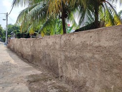 Warga di Depok Protes Ada Tetangga Bikin Tembok di Jalan-Halangi Saluran Air