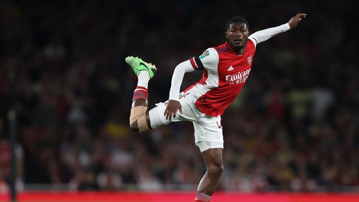 LONDON, ENGLAND - SEPTEMBER 22:  Ainsley Maitland-Niles of Arsenal in action during the Carabao Cup Third Round match between Arsenal and AFC Wimbledon at Emirates Stadium on September 22, 2021 in London, England. (Photo by Julian Finney/Getty Images)