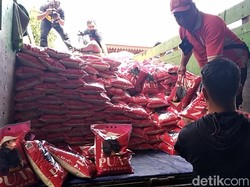 Ada yang Kurang di Pembagian Beras Bergambar Puan Maharani di Solo