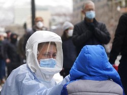 WNA Protes Diisolasi di Hotel Bobrok, Minta Tes PCR Ulang Tidak Diberi