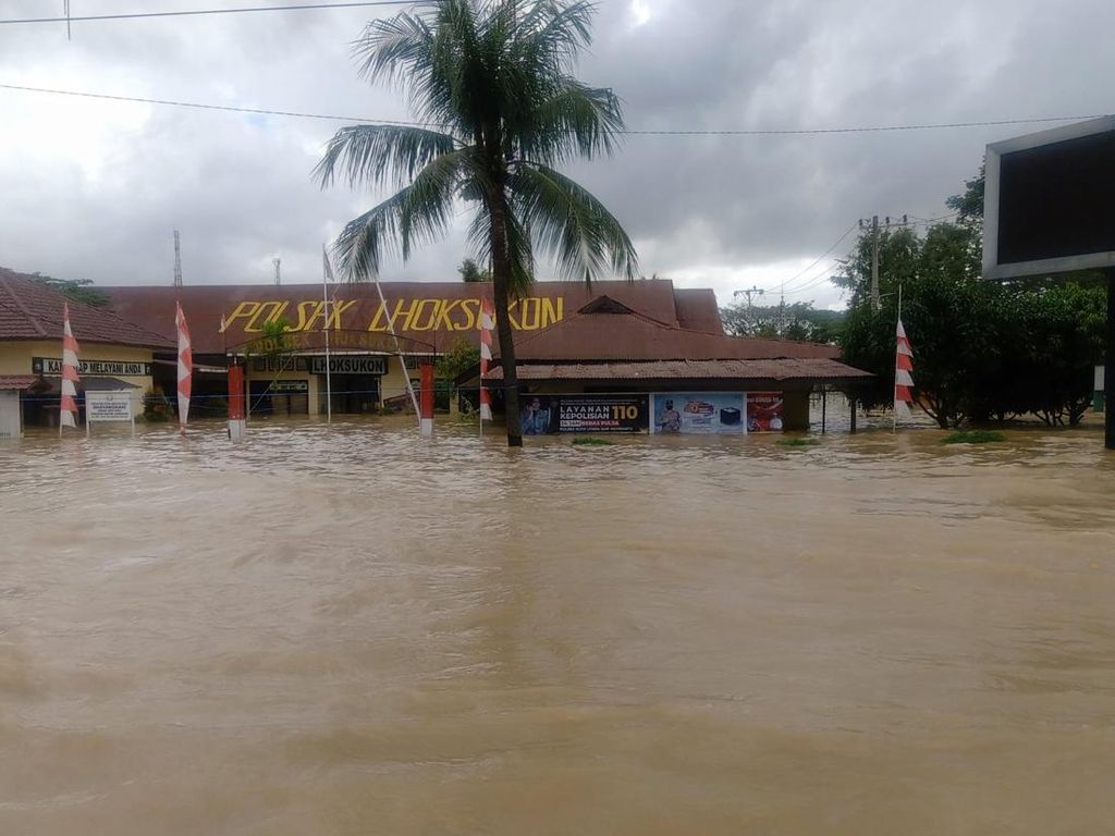 2 Polsek di Aceh Utara Terendam Banjir, Ketinggian Air Capai 2 Meter