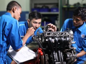 Beasiswa Astra untuk Calon Mahasiswa Politeknik, Buruan Daftar! Beasiswa Astra untuk Calon Mahasiswa Politeknik, Buruan Daftar!
