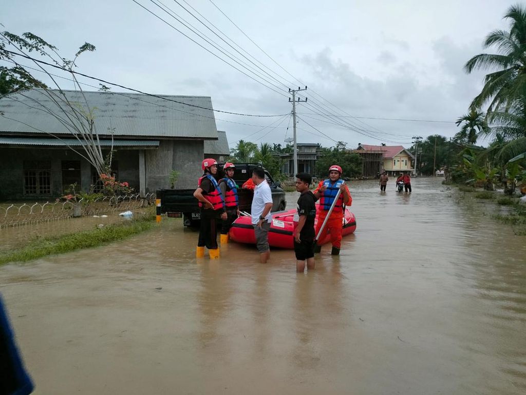 BRI Salurkan Bantuan bagi Korban Banjir di Aceh Utara