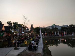Cinere Garden, Wisata Kuliner Asik di Pinggir Danau