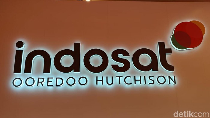 indosat-ooredoo-hutchison-2_169.jpeg