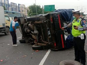 Dua Titik Kecelakaan Terjadi di Tol Dupak-Waru