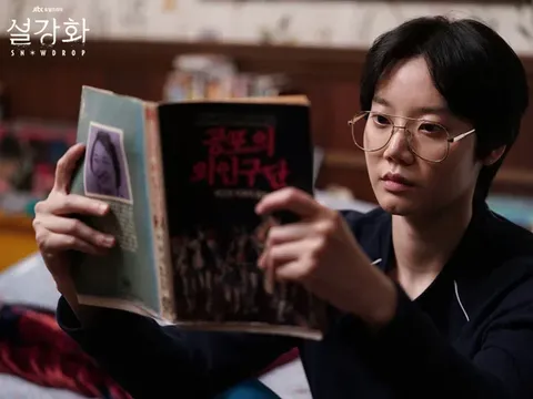 Kim Mi-soo dalam Snowdrop