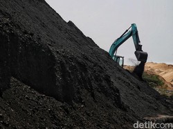 RI Bakal Punya Kendaraan Listrik buat Angkut Batu Bara