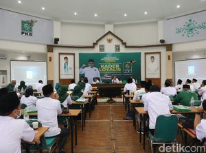 PKB Jatim Siapkan Kader Militan, Target Menang Pileg dan Gus Ami Presiden PKB Jatim Siapkan Kader Militan, Target Menang Pileg dan Gus Ami Presiden