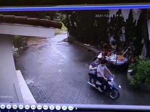 Terekam CCTV, Ini Momen Ancilla Datang-Pergi dari Lokasi Meditation Camp