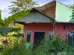 Kisah Saman-Neni Tinggal di Kampung Mati Bencana Lebak