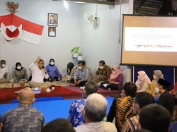 Wali Kota Eri Dorong UMKM Surabaya Urus Nomor Induk Berusaha