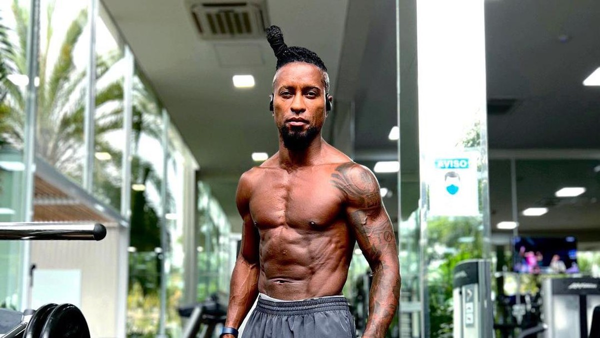 Ze Roberto yakin masih bisa main di Manchester City pada usia 47 tahun (Foto: Dok. Instagram @zr11)