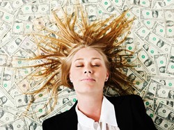 Arti Mimpi Dapat Uang yang Bisa Jadi Pertanda Rezeki atau Depresi