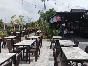 Potret Cinere Garden Food Street, Tempat Kulineran Asyik di Tepi Danau Potret Cinere Garden Food Street, Tempat Kulineran Asyik di Tepi Danau
