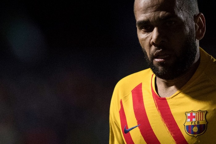 Barcelonas Brazilian defender Dani Alves reacts during the Spanish Copa del Rey (Kings Cup) football match between Linares Deportivo and FC Barcelona at the Linarejos stadium in Linares, on January 5, 2022. (Photo by JORGE GUERRERO / AFP)