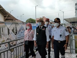 Tinjau Stasiun Garut, Ridwan Kamil: Sudah Siap 100 Persen