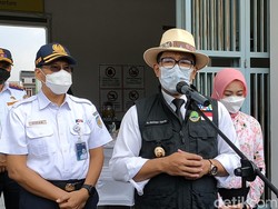 Forum Tukang Cukur Asgar Dorong Ridwan Kamil Maju Pilpres 2024