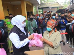 Kendalikan Harga Minyak Goreng, Pemprov Jatim Gelar Operasi Pasar