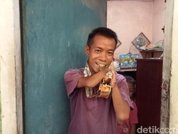 Karier Mengejutkan Halil, Atlet Disabilitas yang Juga Jualan Tisu