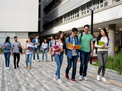 Daftar 8 Jurusan Kuliah yang Paling Dicari Dunia Kerja hingga 2025