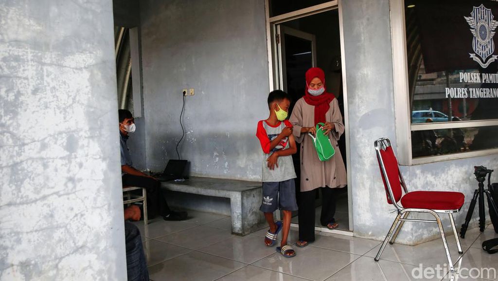 Kejar Vaksinasi Anak untuk Dukung Sekolah Tatap Muka Kejar Vaksinasi Anak untuk Dukung Sekolah Tatap Muka