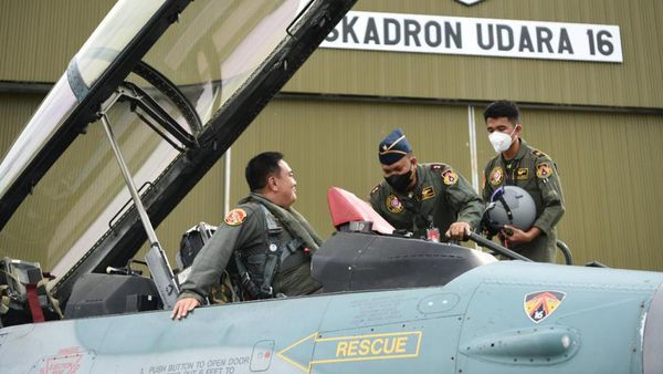 Koordinasi Pantauan Karhutla Riau Lewat Udara